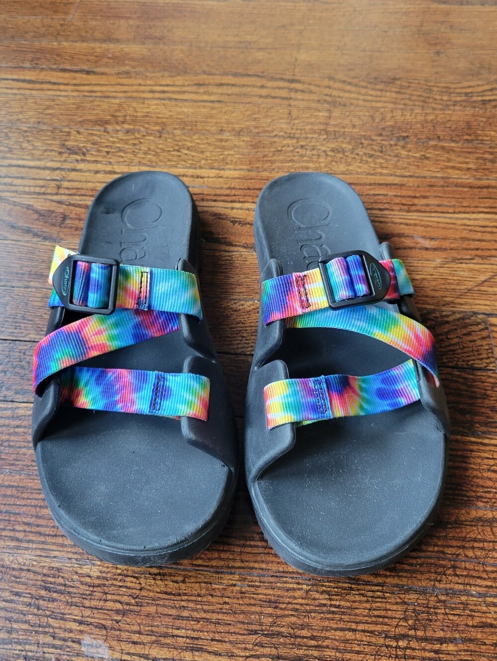Chaco Chillos Womens Slide Sandals Tie Dye Rainbow Water Shoes 6 Summer Resort